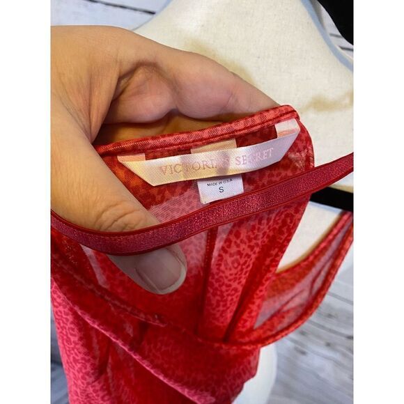 Victoria Secret Red Leopard Print Size Small - Picture 6 of 6